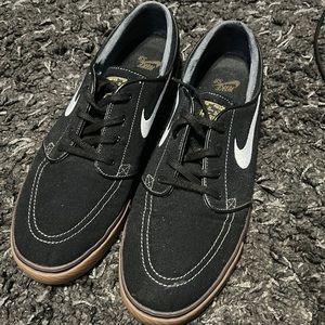 Nike sb janoski shoes EUC size 12